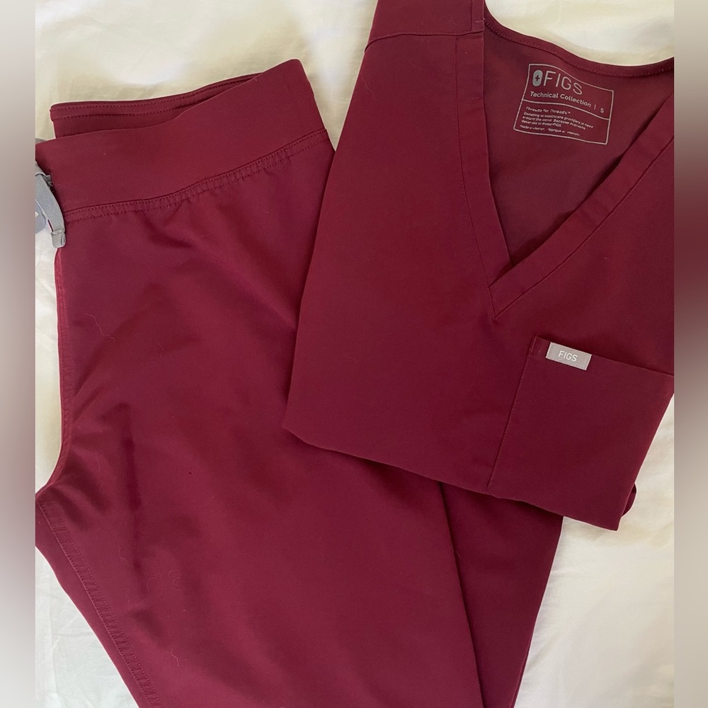 FIGS Burgundy Size Small Top & Medium Pants